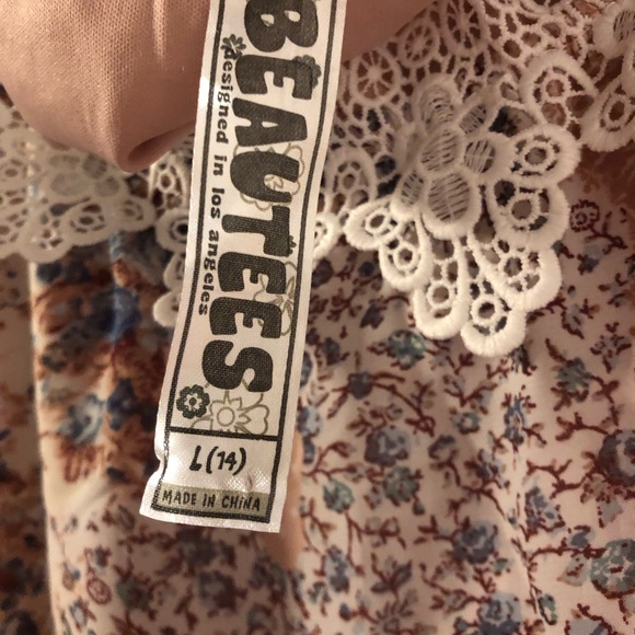 Beautees Other - Beautees White and Brown Lace Floral Dress